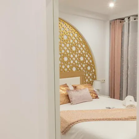 Reina Aixa Hotel 2*